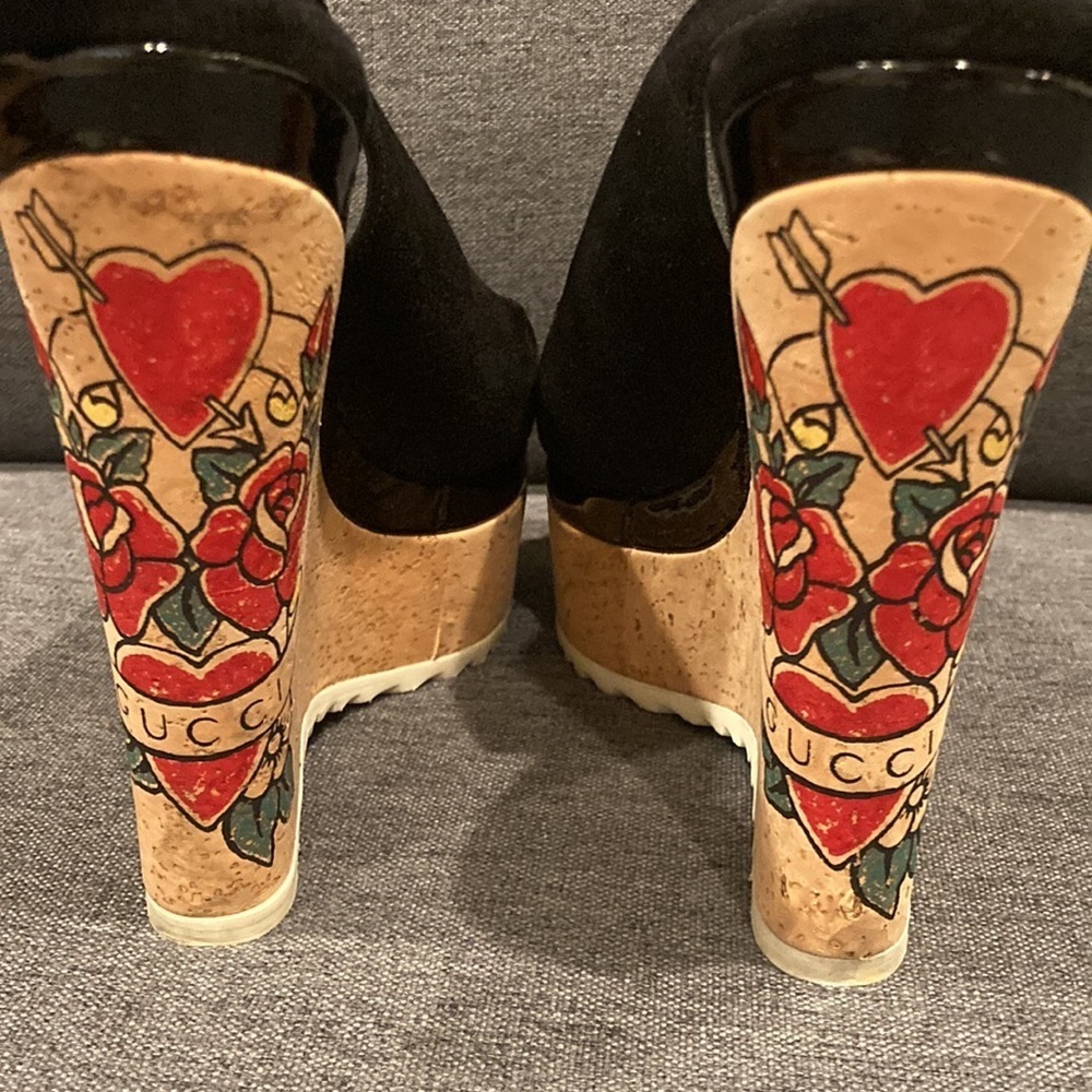 GUCCI KID SCAMOS/SUGHERO/TATTOO CUOR NATURALE 36+ wedge heel. - Picture 3 of 11